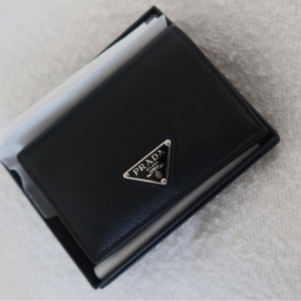 Prada Small Saffianno Leather Wallet